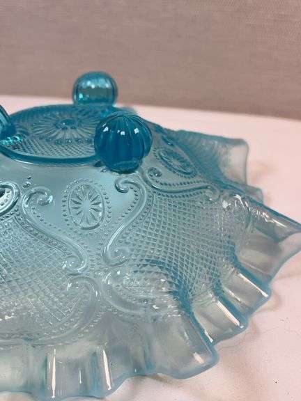 NORTHWOOD BLUE OPAL TRI-FOOT CANDY DISH