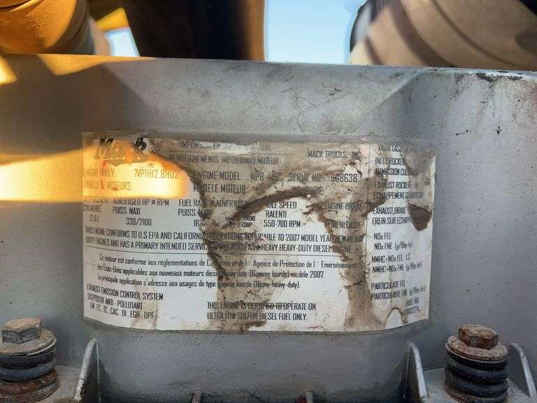 2008 Mack CHU613 showing 41,085, hrs unknown- runs