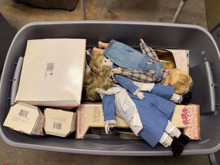 Tub of Misc. Dolls