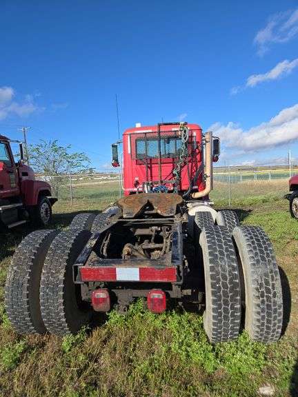 2012 Mack CHU613 showing 44,403 mi, 1,682 hrs- runs