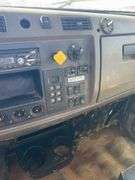 2018 Peterbilt PB348 showing 35,437 mi, 6,164 hrs - runs