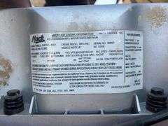 2013 Mack CHU613 miles & hrs unknown- doesn't run