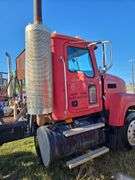 2008 Mack CHU613 showing 59,117 mi, 12,663 hrs- runs