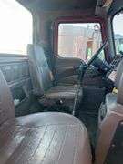 2007 Mack CHU613 showing 38,067 mi, 13,851 hrs- runs