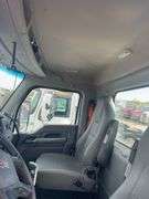 2018 Kenworth T880 showing 26,719 mi, hrs unknown - doesn't run