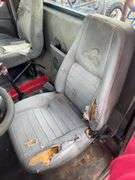 2008 Mack CHU613 showing 42,924 mi, 9,374 hrs- runs