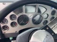 2013 Mack CXU613 showing 359,326 mi, 8,691 hrs - runs