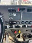 2018 Kenworth T880 showing 13,663 mi, 5,470 hrs - runs