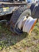 2012 Mack CHU613 showing 33,805 mi, 13,042 hrs -