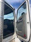 2018 Kenworth T880 showing 26,719 mi, hrs unknown - doesn't run