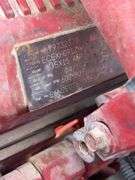 2015 Peterbilt 579 showing 424,747 mi, 22,986 hrs - runs