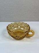 Amber EAPG “Canadian” Pattern Handled Nappy – Duncan & Miller