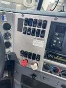 2013 Mack CXU613 showing 359,326 mi, 8,691 hrs - runs