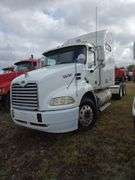 2007 Mack CXN613 565,498 mi, 10,366 hrs- doesn't run