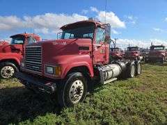 2013 Mack CHU613 miles & hrs unknown- doesn't run