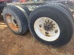 2008 Mack CHU613 showing 30,854 mi, 8,034 hrs - doesn't run