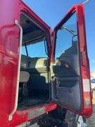 2011 Mack CHU613 showing 558,544 mi, 16,894 hrs- runs