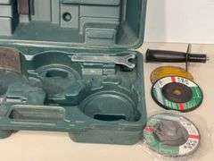 Hitachi G12SR3 electric disc grinder w/ case