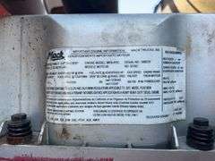 2013 Mack CHU613 showing 119,268 mi, 8,805 hrs- runs