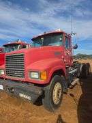 2008 Mack CHU613 showing 30,854 mi, 8,034 hrs - doesn't run