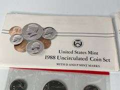 (2) 1988 and 1989 Uncirculated Mint Set