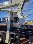 2018 Peterbilt PB348 showing 35,437 mi, 6,164 hrs - runs