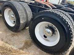 2012 Mack CXU613 showing 701,487 mi, 15,325 hrs - runs