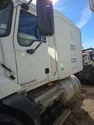 2008 Mack CXU613 showing 559,053 mi, 14,786 hrs- runs