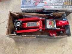Pittsburgh 2-ton Floor Jack