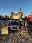 2014 Mack CXU613 showing 665,241, 14,352 hrs- runs