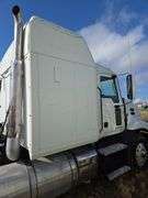 2013 Mack CXU613 showing 438,785 mi, 141,133 hrs- runs