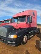 2003 Volvo showing 862,463 & 82,463 mi, 3,909 hrs - doesn't run