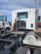 2018 Kenworth T880 showing 13,663 mi, 5,470 hrs - runs