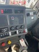 2018 Kenworth T880 showing 26,719 mi, hrs unknown - doesn't run