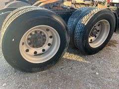 2008 Mack CXU613 showing 559,053 mi, 14,786 hrs- runs