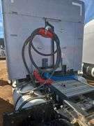 2015 Peterbilt 579 showing 370,184 mi, 14,618 hrs - runs