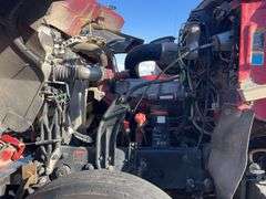 2013 Mack CHU613 showing 119,268 mi, 8,805 hrs- runs