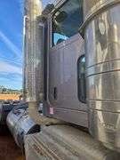 2012 Peterbilt 388 showing 48,817 mi, 9,224 hrs - runs