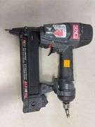 Senco SLS18Mg 18 GA finish nailer - works