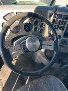 2008 Mack CXU613 showing 529,582 mi, 12,274 hrs- runs