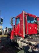 2011 Mack CHU613 showing 558,544 mi, 16,894 hrs- runs