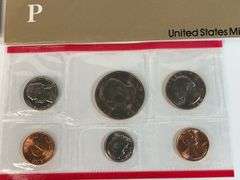 (2) 1984, 1985 Uncirculated Mint Sets