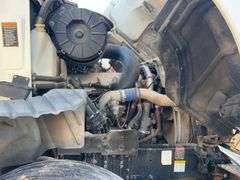 2008 Mack CXU613 showing 559,053 mi, 14,786 hrs- runs