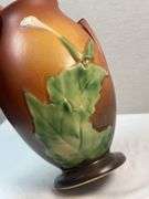 ROSEVILLE THORNAPPLE VASE 818-8