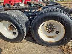 2008 Mack CHU613 showing 75,752 mi, 10,208 hrs- runs