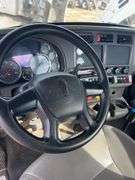 2018 Kenworth T880 showing 13,663 mi, 5,470 hrs - runs