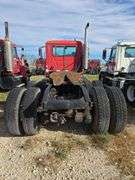 2007 Mack CHN613 showing 57,568 mi, 15,558 hrs - runs