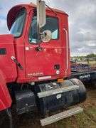 2008 Mack CHU613 showing 41,791 mi, 7,598 mi- doesn't run