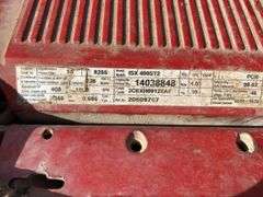 2003 Volvo showing 862,463 & 82,463 mi, 3,909 hrs - doesn't run