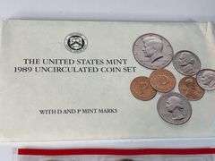 (2) 1988 and 1989 Uncirculated Mint Set